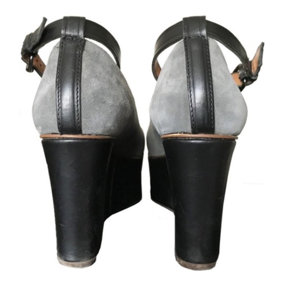 Leifsdottir Platform Heels - Picture 2 of 6